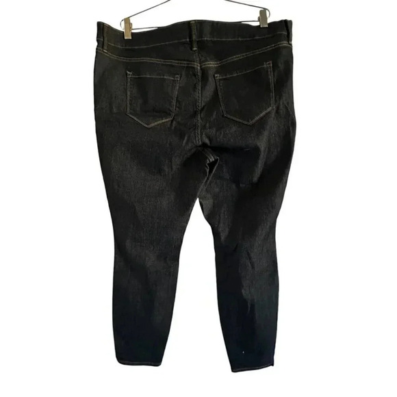 Old Navy Stretch Super Skinny Womens Jeans Plus Sz 22 Short Dark Wash New - Picture 2 of 14